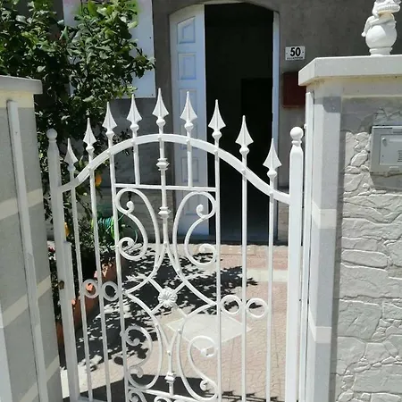 La Romantica 3*
